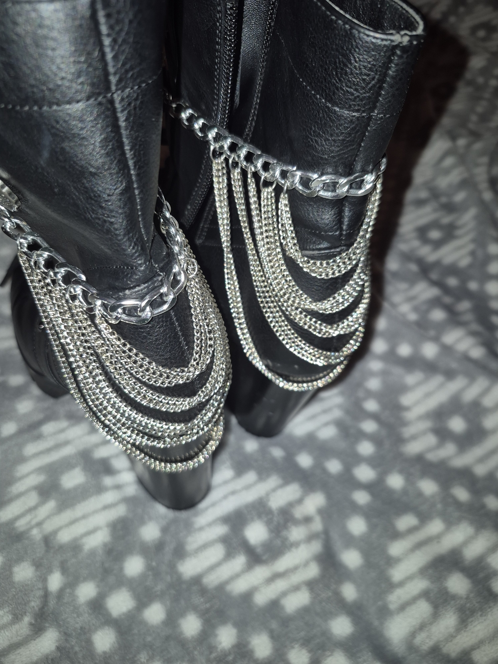 BOOT CHAINS ONLY